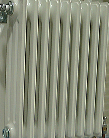 Obra Store - 🔥 RADIADORES 🔥 👉🏻Los radiadores para calefacción por agua  tienen un conducto en su interior por donde circula el agua caliente  provista por una caldera . 👉🏻La caldera es